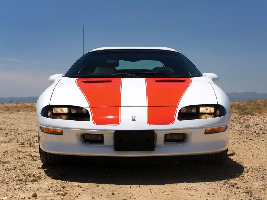  Chevrolet Camaro Z28 Convertible 30th Anniversary 1997 года  (фото 9 из 13)